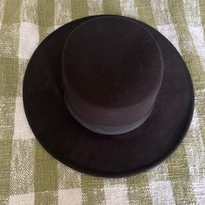 Black boater hat